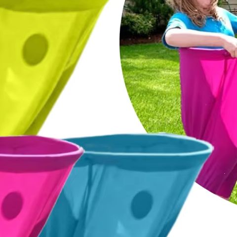 Party Family Games - Freaky Oversized Broek Party Games met